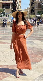 Nitibha Kaul feet photo 2