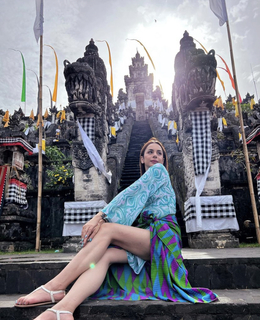 Nitibha Kaul feet photo 12