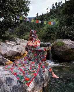 Nitibha Kaul feet photo 6