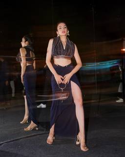 Nitibha Kaul feet photo 5