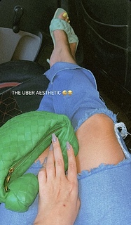 Nitibha Kaul feet photo 6