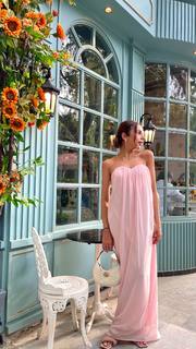 Nitibha Kaul feet photo 1