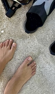 Nitibha Kaul feet photo 5