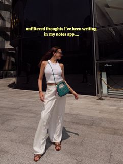 Nitibha Kaul feet photo 10