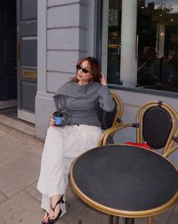 Nitibha Kaul feet photo 13