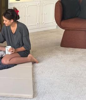 Niv Sultan feet photo 12