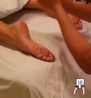 Nivea Stelmann feet photo 1