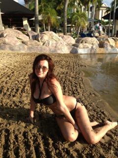 Nives Celzijus feet photo thumbnail