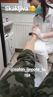 Nives Celzijus feet photo thumbnail