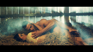 Nives Celzijus feet photo thumbnail