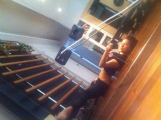 Nives Celzijus feet photo thumbnail