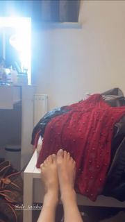 Nives Celzijus feet photo 1