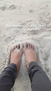 Nivetha Pethuraj feet photo 9