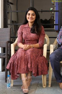Nivetha Thomas feet photo 16