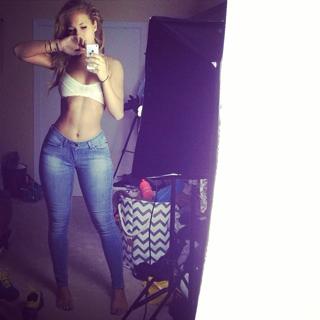 Niykee Heaton feet photo 12