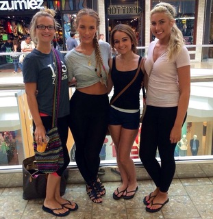 Niykee Heaton feet photo 12