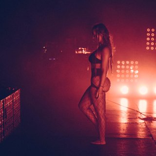 Niykee Heaton feet photo 13
