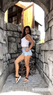 Nochtli Peralta Alvarez feet photo thumbnail