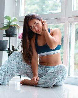 Nochtli Peralta Alvarez feet photo thumbnail