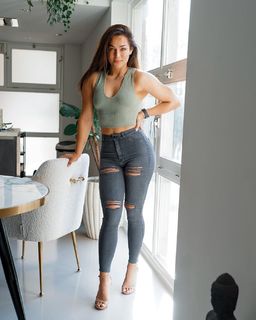 Nochtli Peralta Alvarez feet photo thumbnail