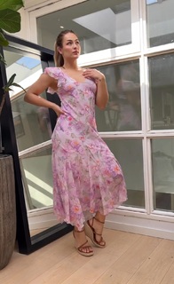 Nochtli Peralta Alvarez feet photo thumbnail