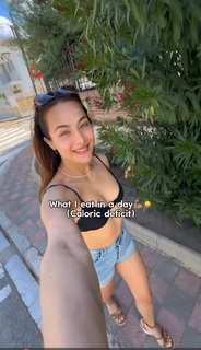 Nochtli Peralta Alvarez feet photo thumbnail