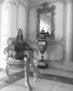 Noel Berry feet photo 5