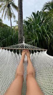Noel Berry feet photo 9