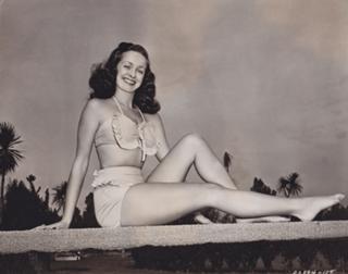 Noel Neill feet photo 19