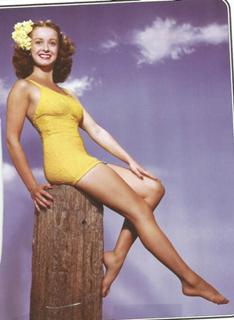 Noel Neill feet photo 16