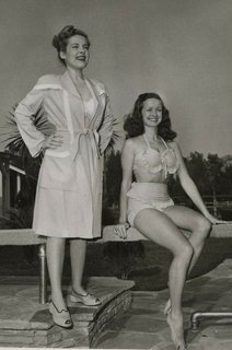 Noel Neill feet photo 2