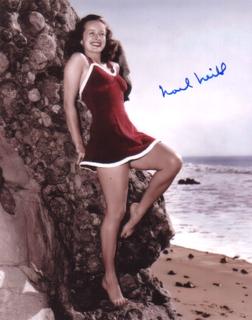 Noel Neill feet photo 1
