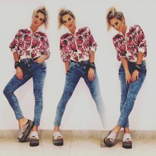 Noelia Marzol feet photo 7