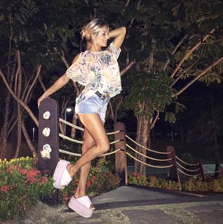 Noelia Marzol feet photo 20