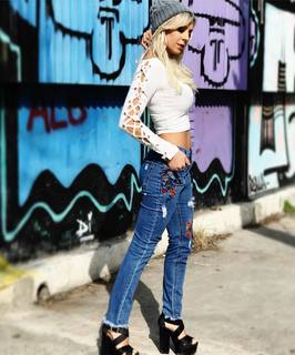 Noelia Marzol feet photo 3