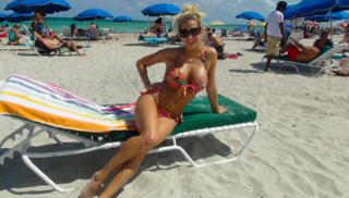 Noelia Marzol feet photo 9
