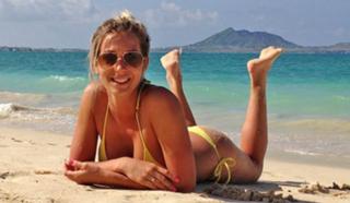 Noelia Marzol feet photo 11
