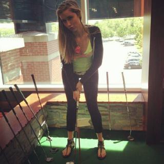Noelle Foley feet photo 7