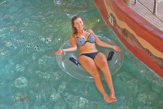 Noelle Foley feet photo 7