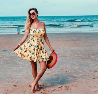 Noelle Foley feet photo 17