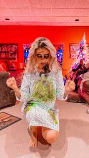 Noelle Foley feet photo 5