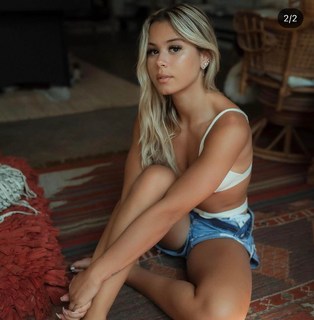 Noelle Leyva feet photo 2