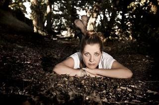 Noemi feet photo 3