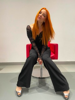 Noemi feet photo 19