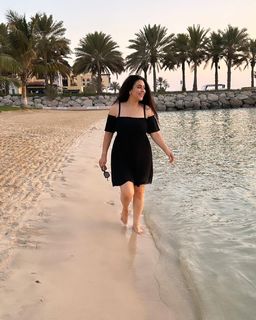 Noha Abdin feet photo 3