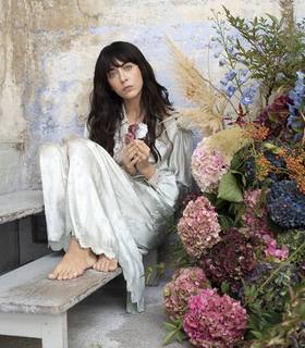 Nolwenn Leroy feet photo 16