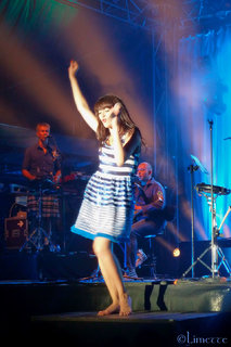 Nolwenn Leroy feet photo 19