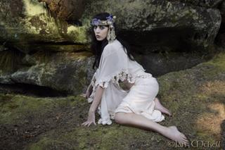 Nolwenn Leroy feet photo 11