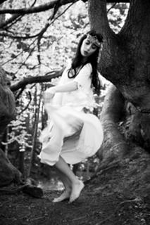 Nolwenn Leroy feet photo 3
