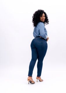 Nomzamo Mbatha feet photo 2